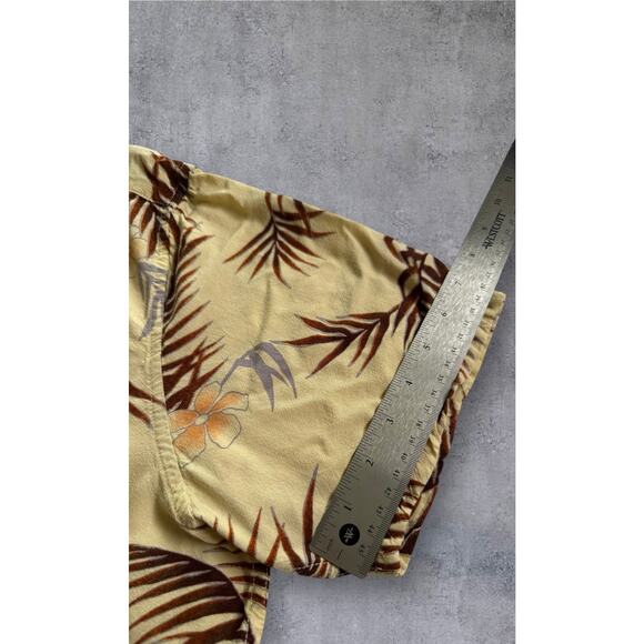 Rip Curl Surf Revival Short Sleeve Button Up Shirt Men’s Large Vintage Yellow - Picture 9 of 10